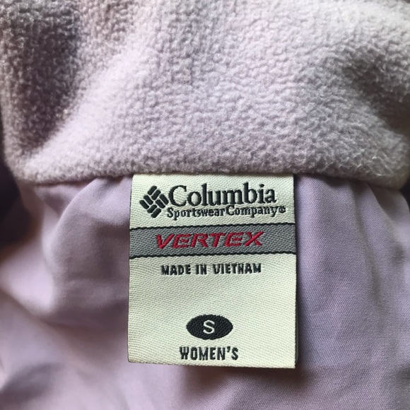 Columbia Zip-up. Vest with free rib knit shirt. - Picture 5 of 7